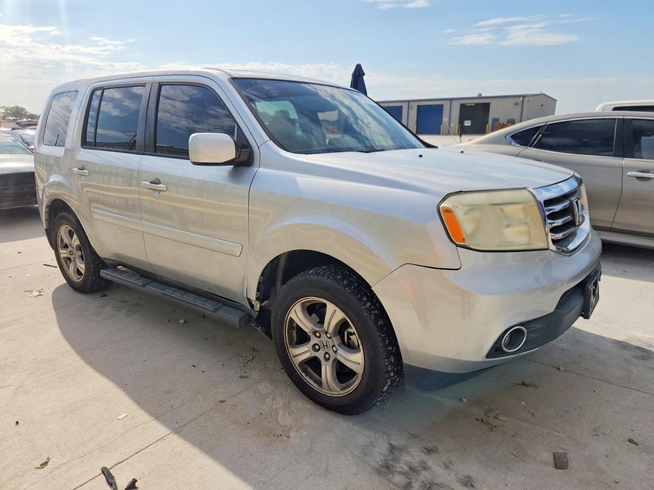 5FNYF3H59EB014345 2014 HONDA PILOT photo no. 4