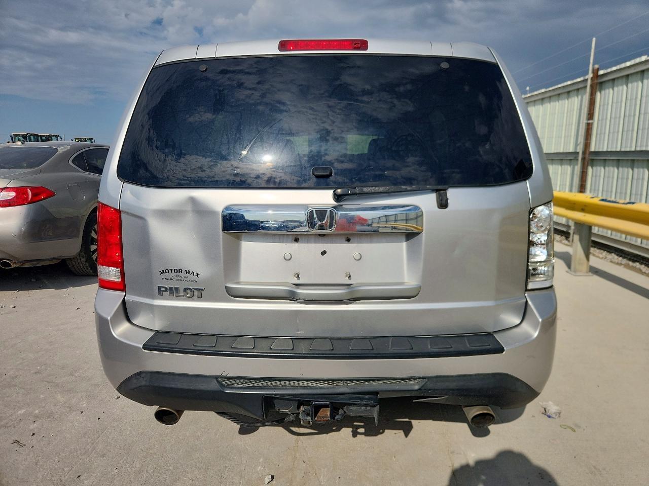 5FNYF3H59EB014345 2014 HONDA PILOT photo no. 6