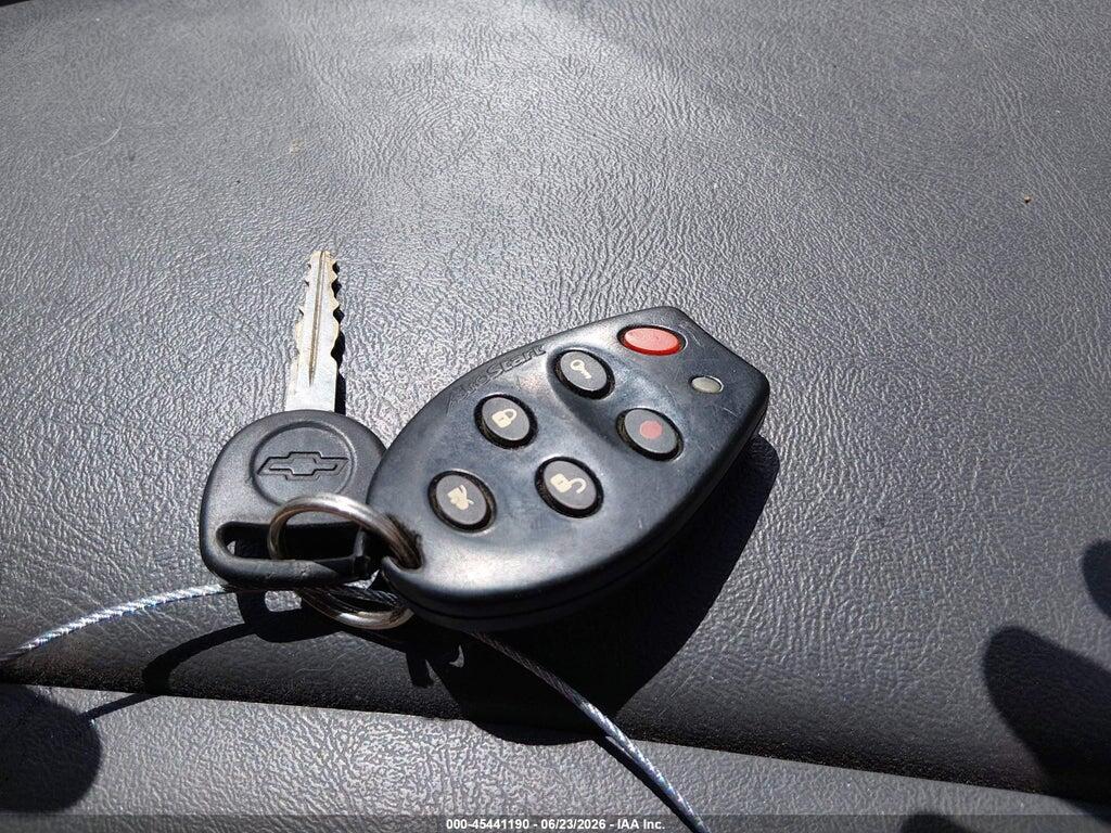 1GCGK13U73F135670 2003 CHEVROLET SILVERADO 1500HD photo no. 11
