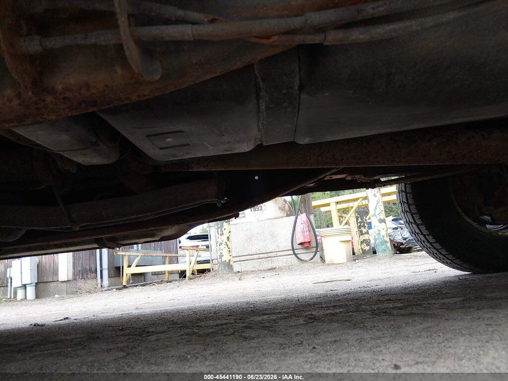 1GCGK13U73F135670 2003 CHEVROLET SILVERADO 1500HD photo no. 12