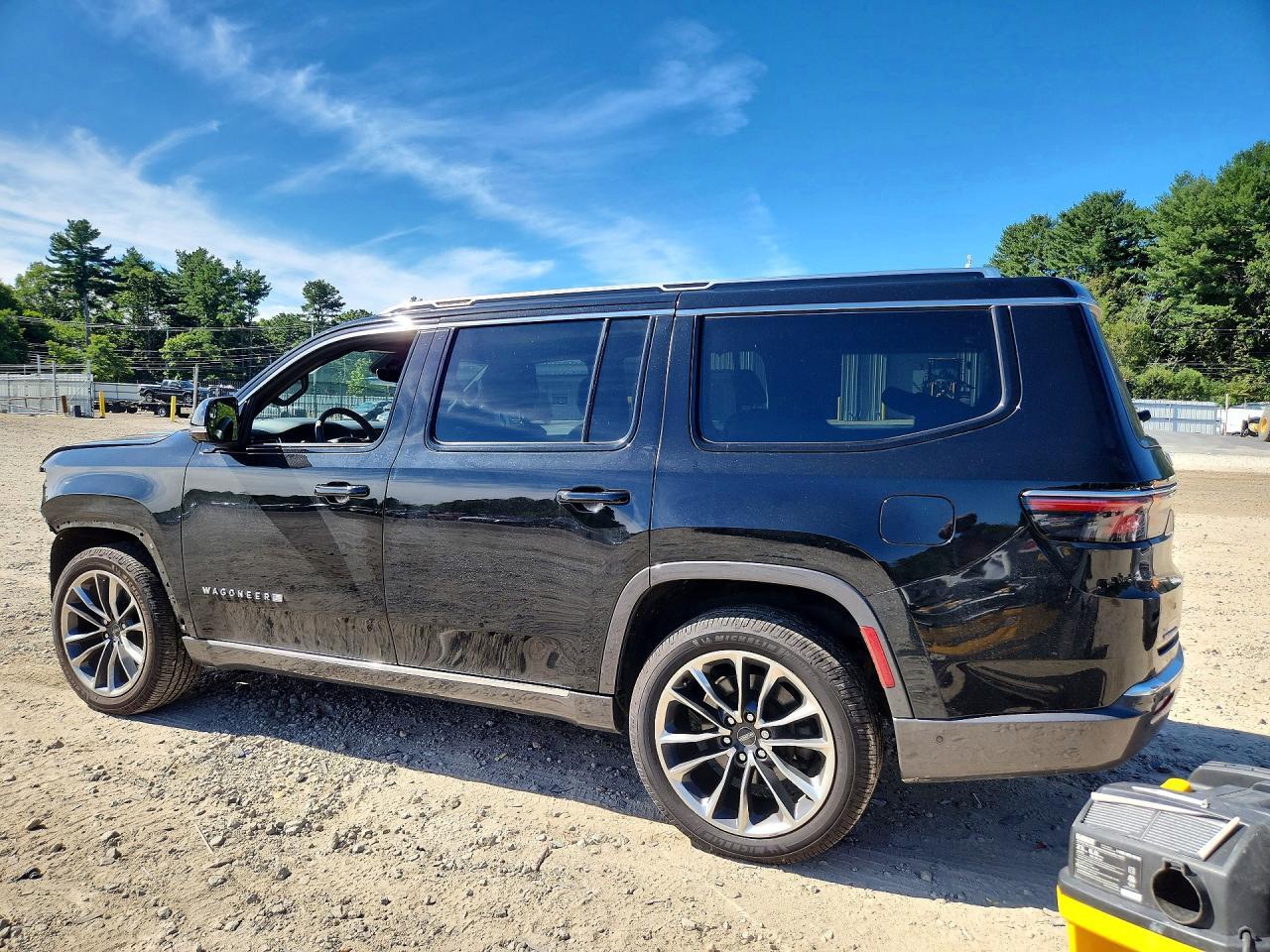 2022 JEEP WAGONEER SERIES III — Фото 2 из 13