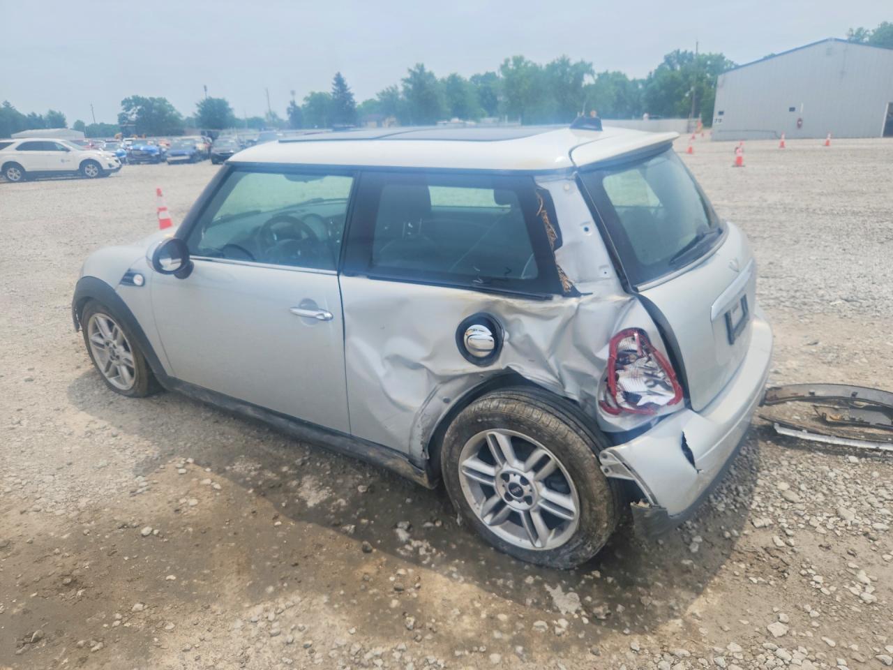 WMWSU3C57CT257422 2012 MINI COOPER photo no. 2