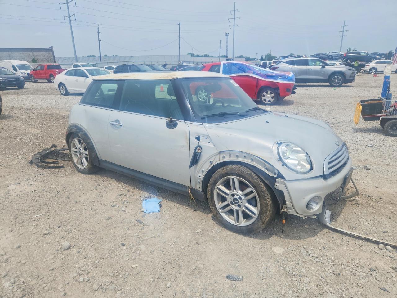WMWSU3C57CT257422 2012 MINI COOPER photo no. 4