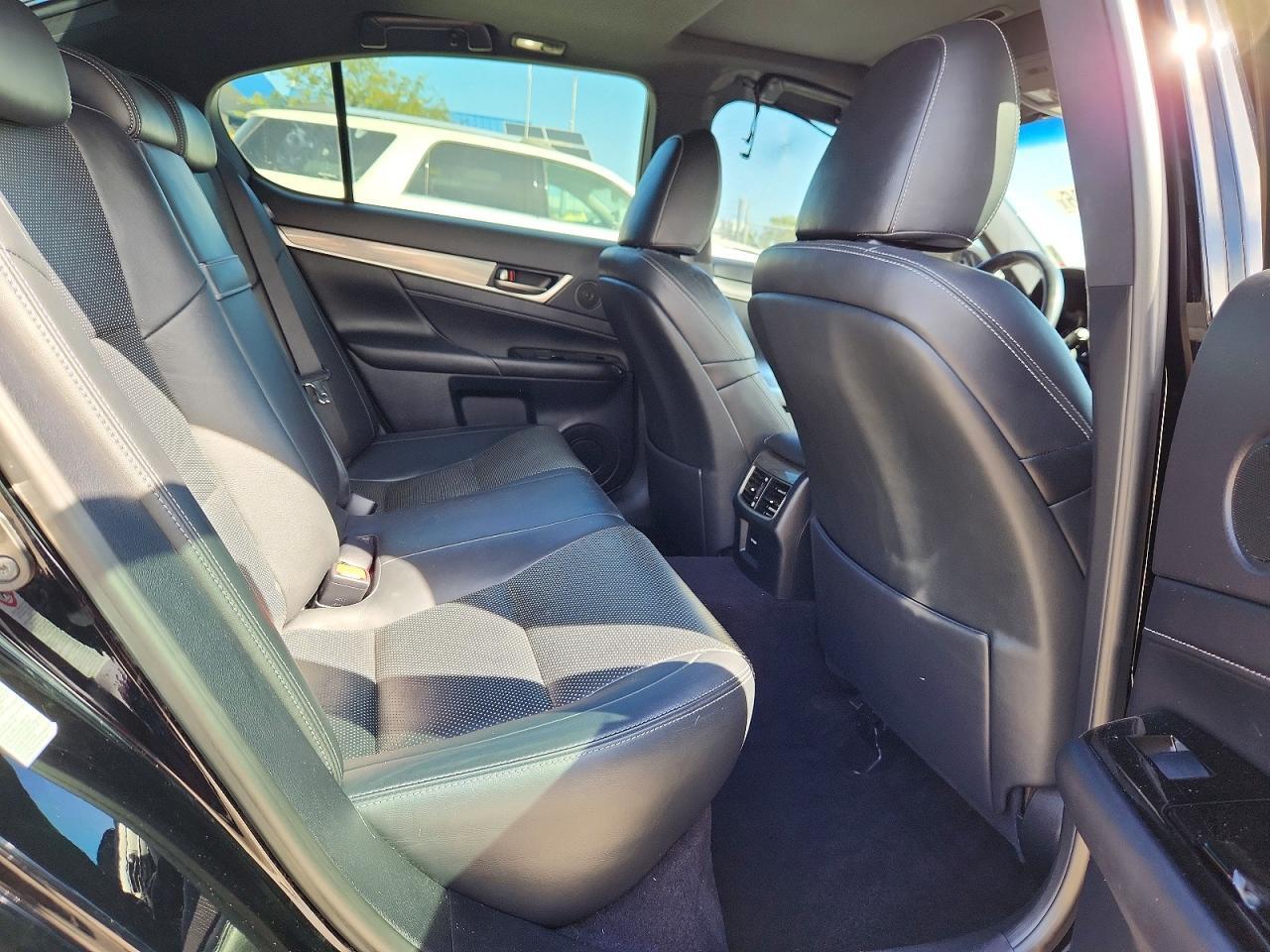 2013 LEXUS GS 350 — Фото 10 из 12