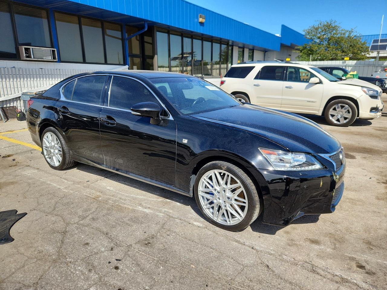 2013 LEXUS GS 350 — Фото 4 из 12