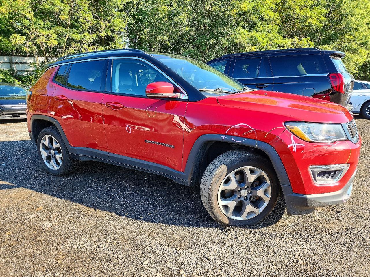 3C4NJDCB3MT603220 2021 JEEP COMPASS photo no. 4