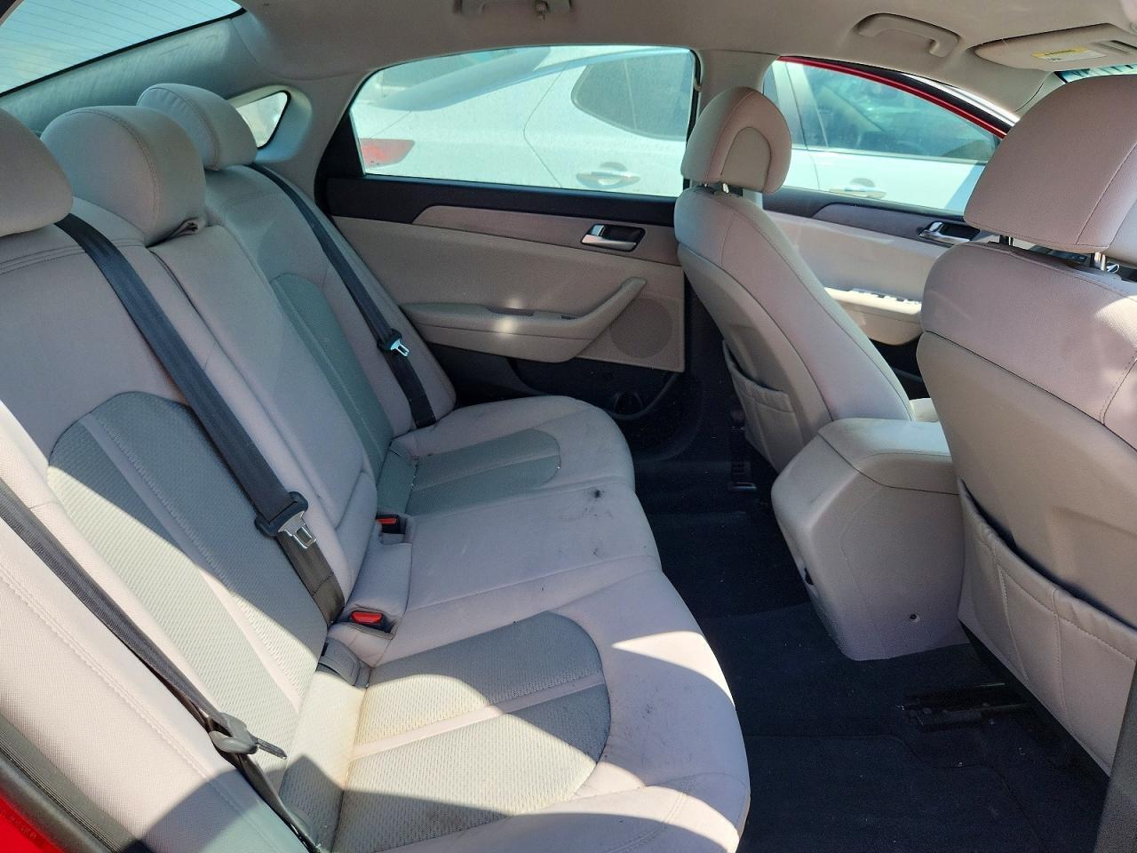 5NPE24AF9FH044648 2015 HYUNDAI SONATA photo no. 10