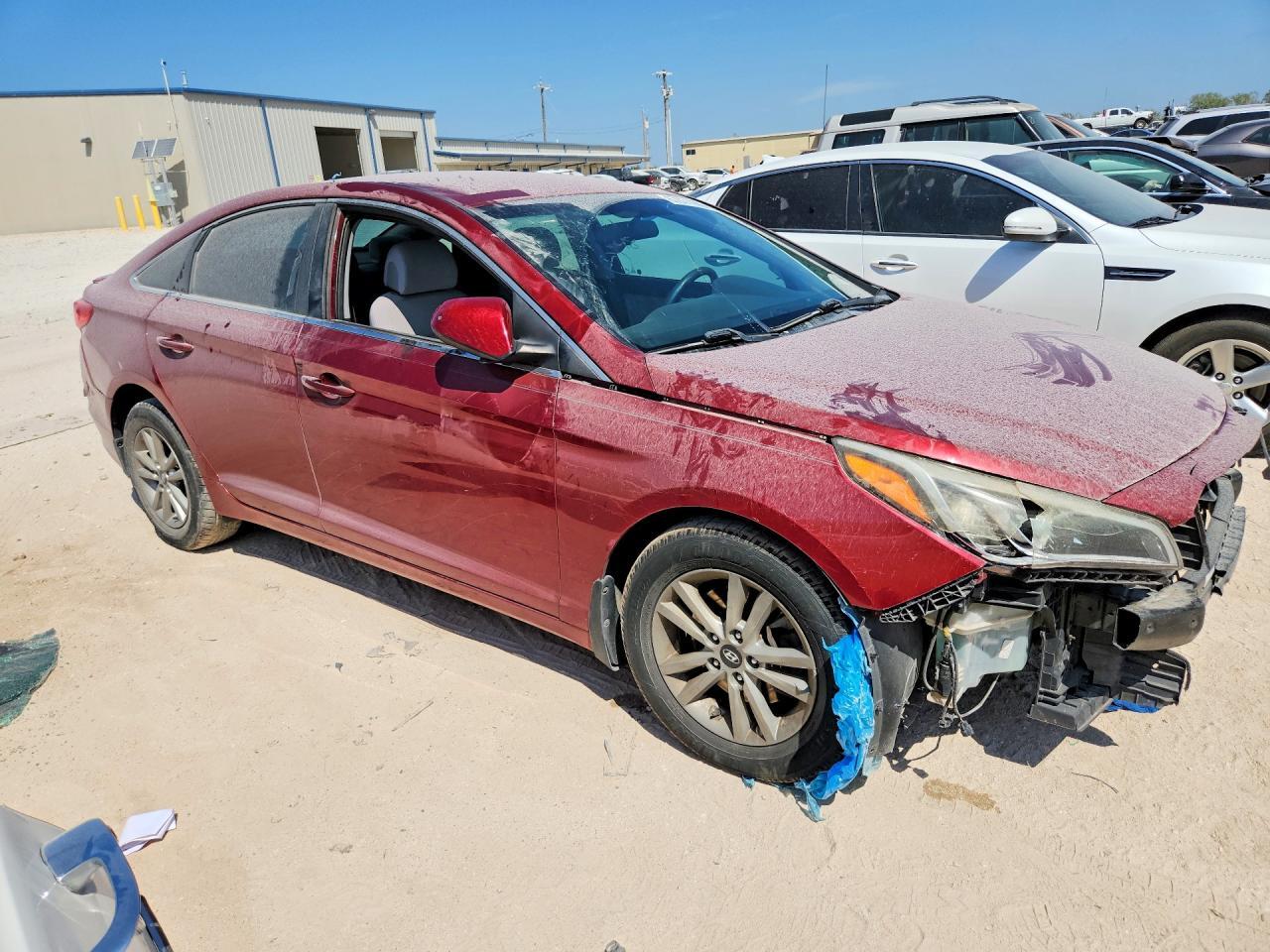 5NPE24AF9FH044648 2015 HYUNDAI SONATA photo no. 4