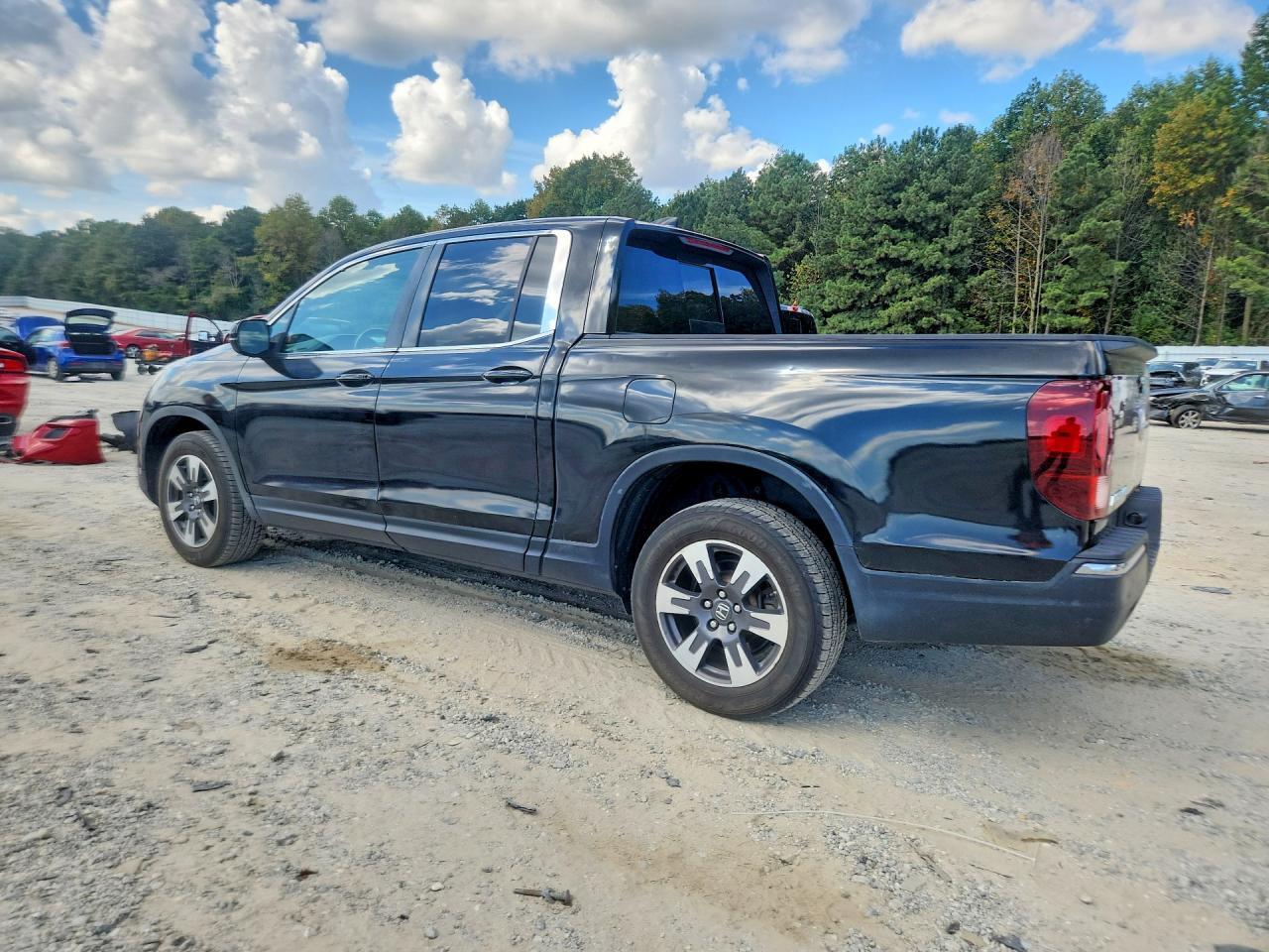 5FPYK2F6XKB001382 2019 HONDA RIDGELINE photo no. 2