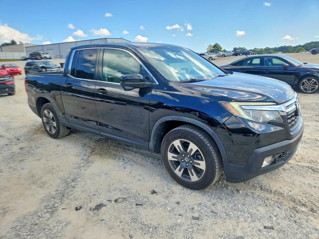 5FPYK2F6XKB001382 2019 HONDA RIDGELINE photo no. 4