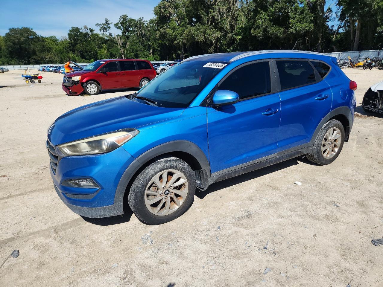 2016 HYUNDAI TUCSON KM8J33A44GU196702