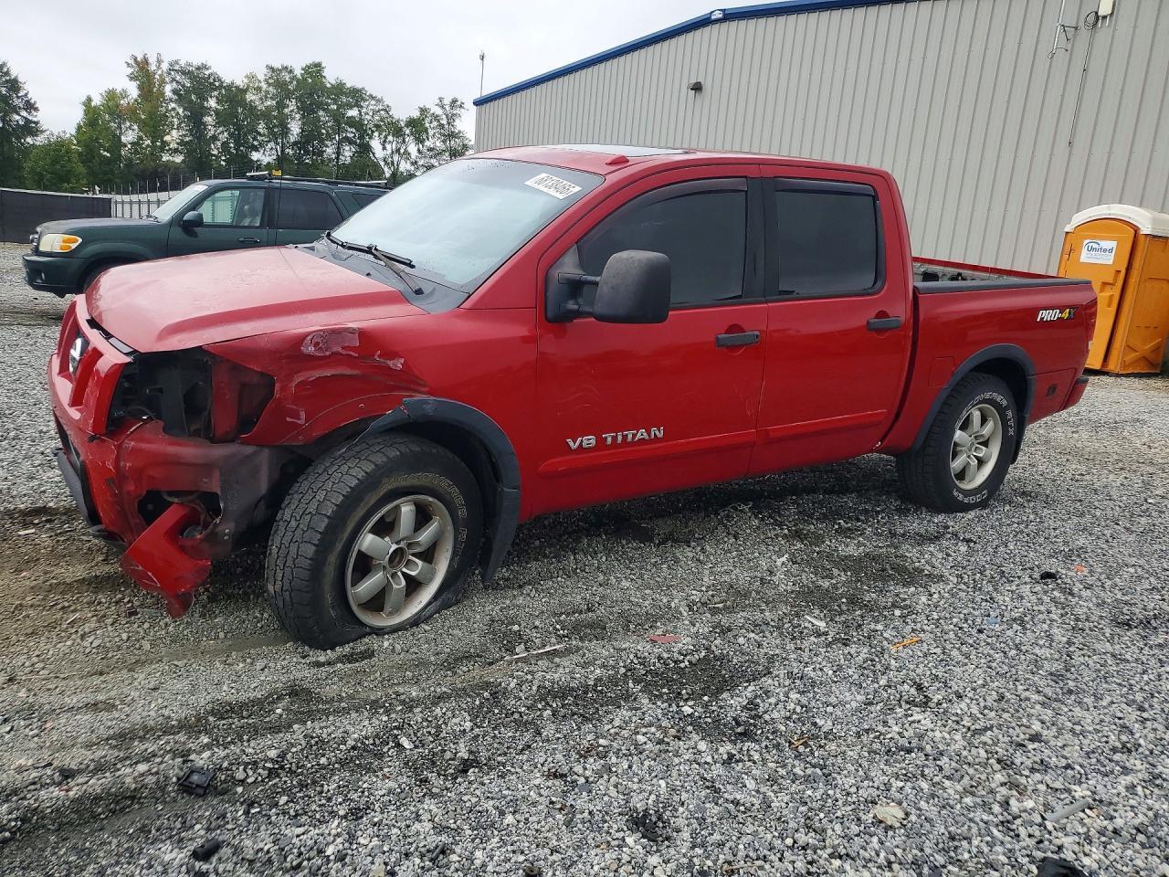 2012 NISSAN TITAN SV