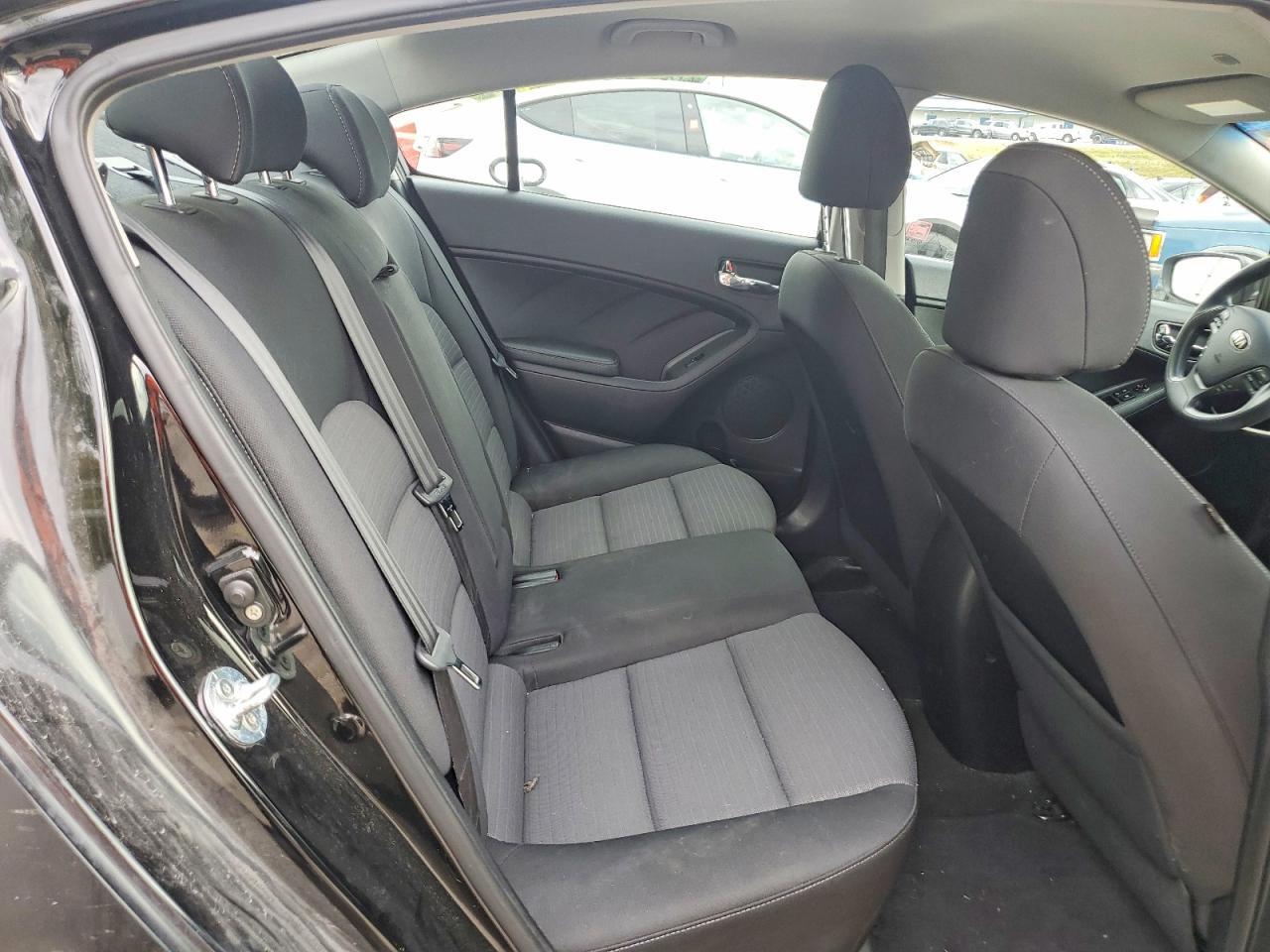 2014 KIA FORTE LX — Фото 10 из 12