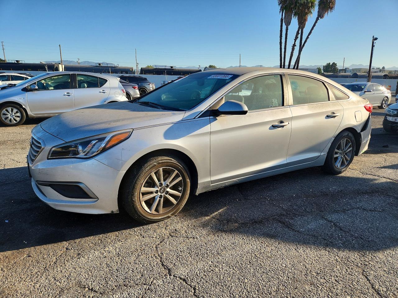 2017 HYUNDAI SONATA 5NPE24AF7HH448700