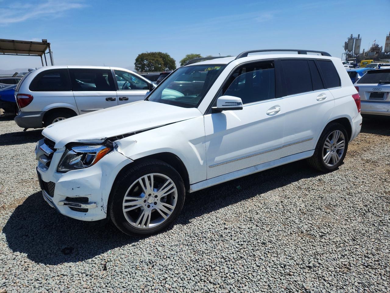 2013 MERCEDES-BENZ GLK WDCGG5HB8DF979325