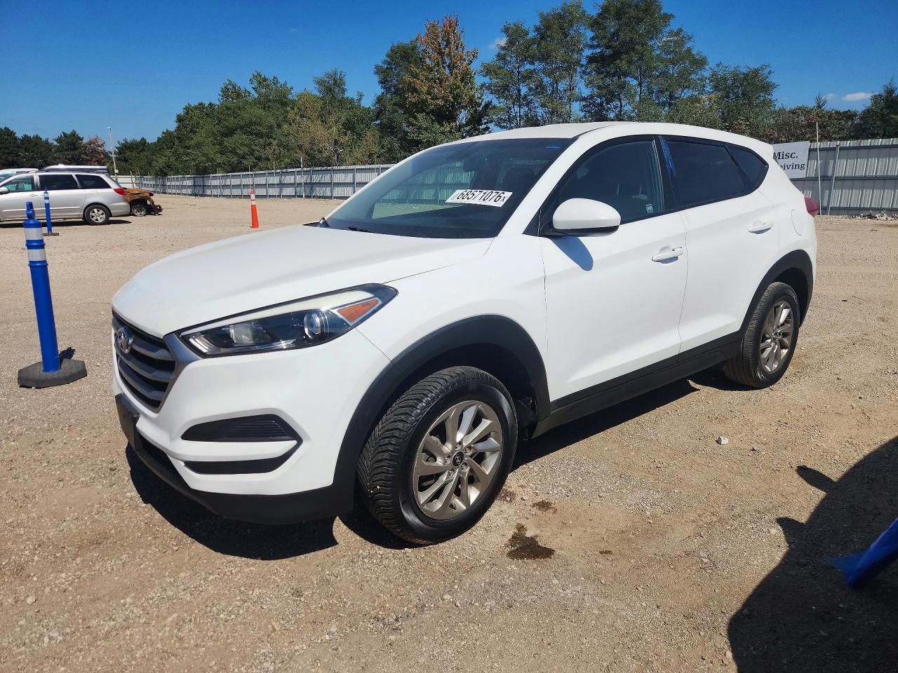 2017 HYUNDAI TUCSON KM8J23A42HU358749