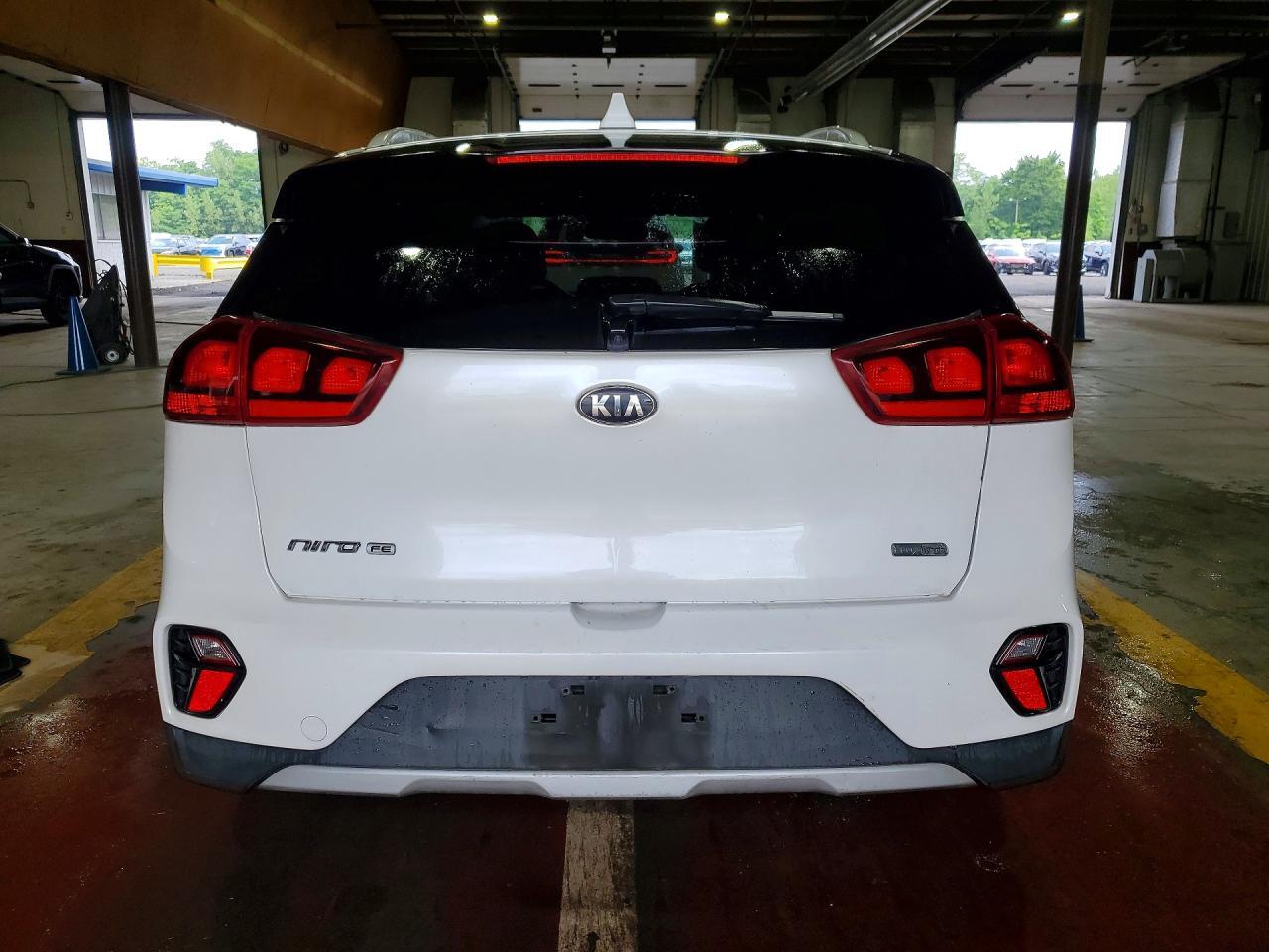 KNDCB3LC8L5427366 2020 KIA NIRO photo no. 6