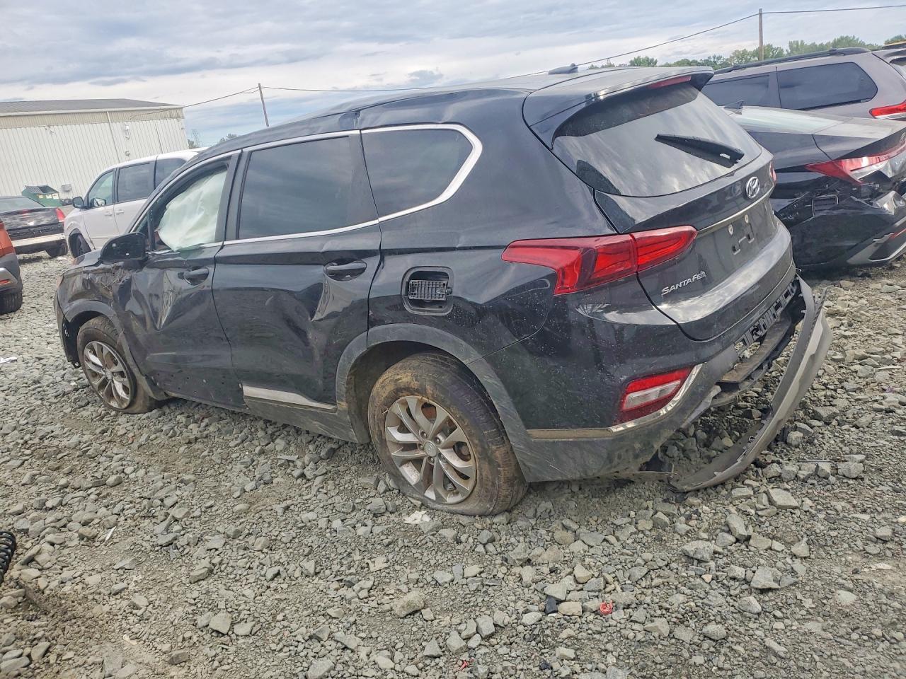 2019 HYUNDAI SANTA FE SE — Фото 2 из 12