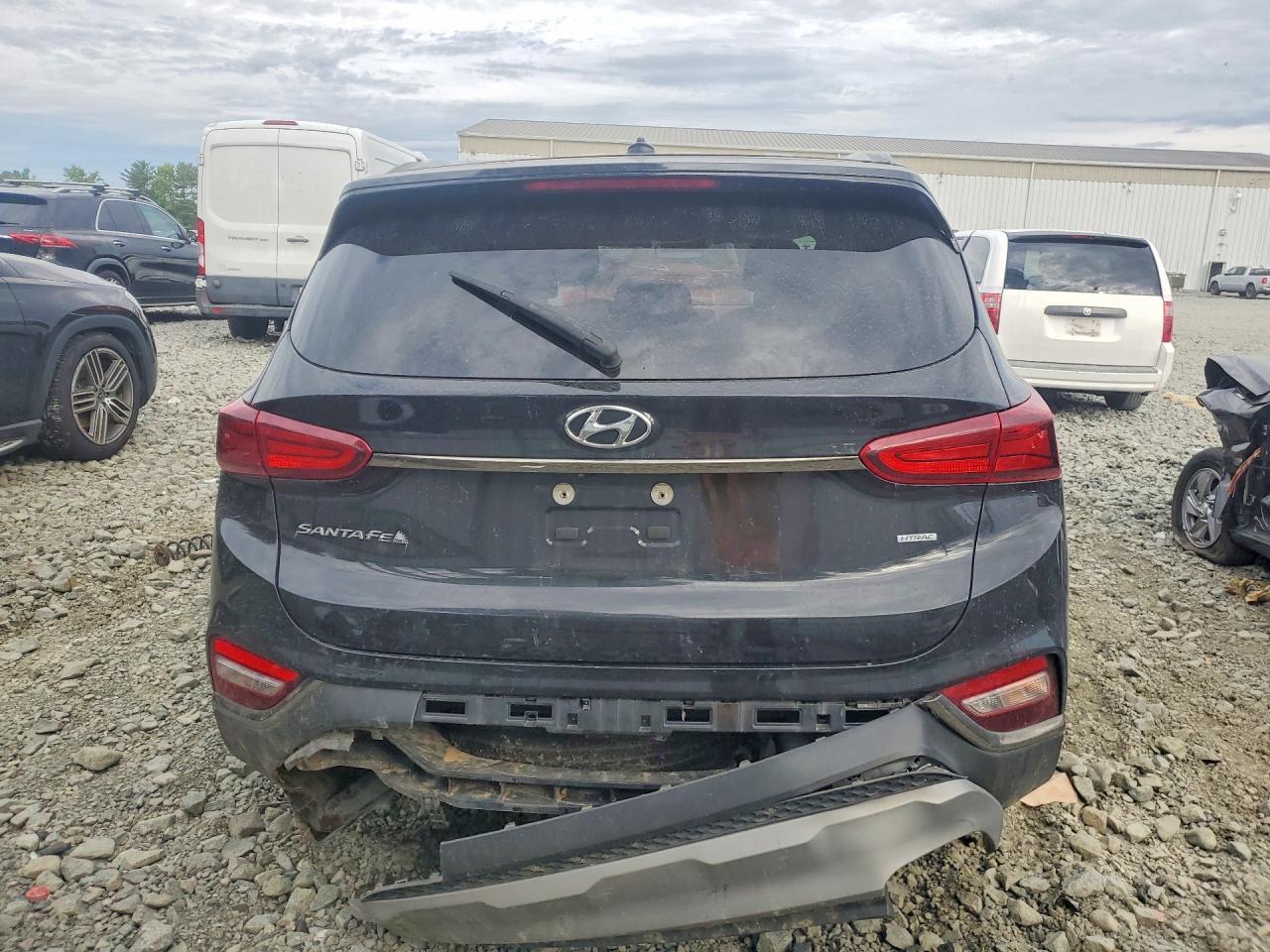 2019 HYUNDAI SANTA FE SE — Фото 6 из 12