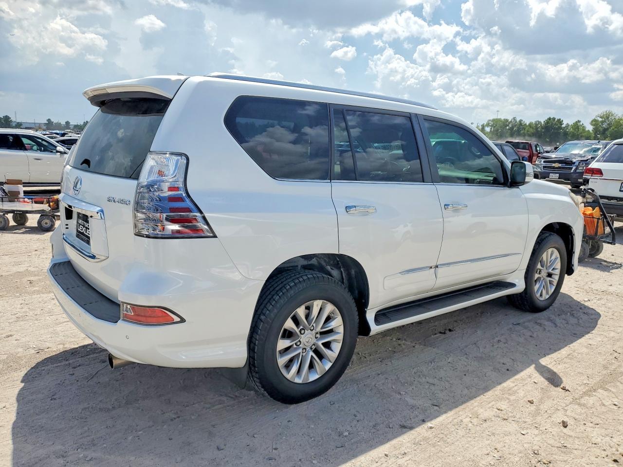2014 LEXUS GX 460 — Фото 3 из 13