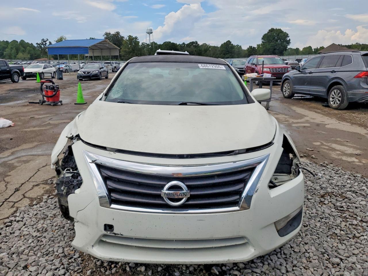 2013 NISSAN ALTIMA 2.5 — Фото 5 из 12