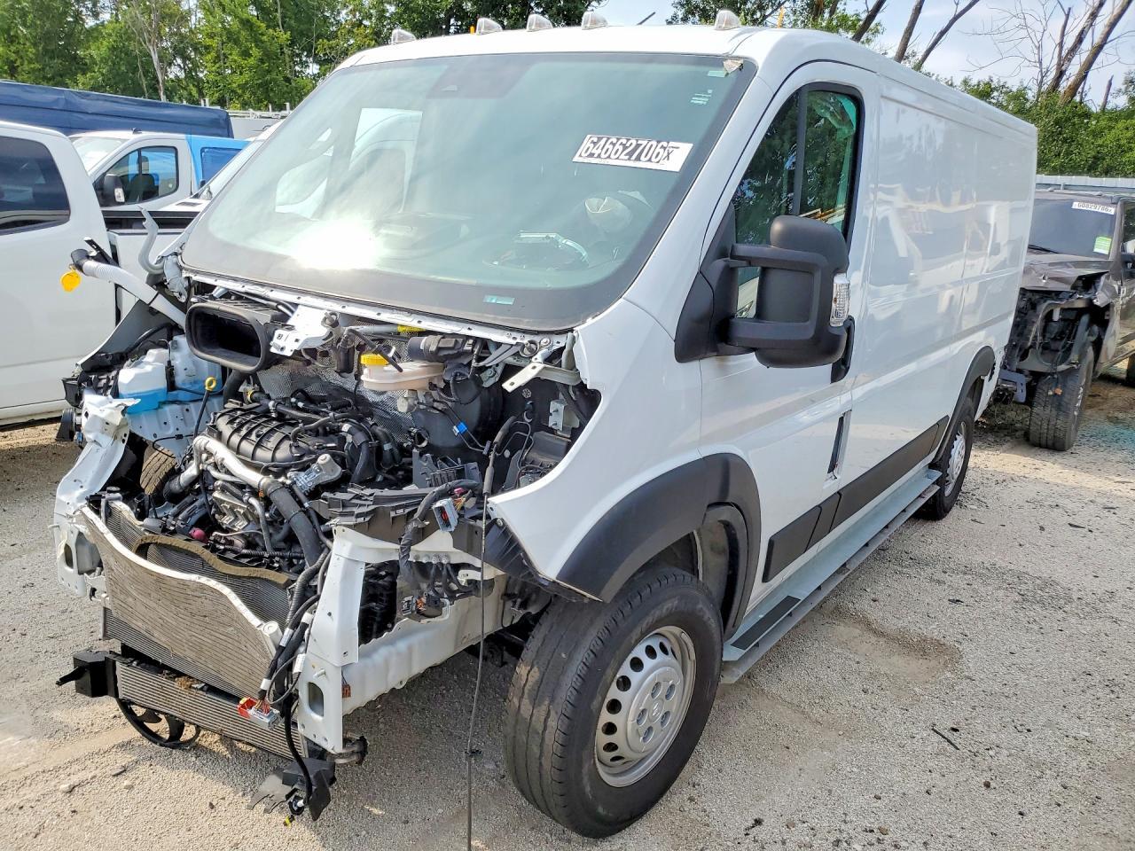 2025 RAM PROMASTER 2500 3C6LRVVG0SE523946