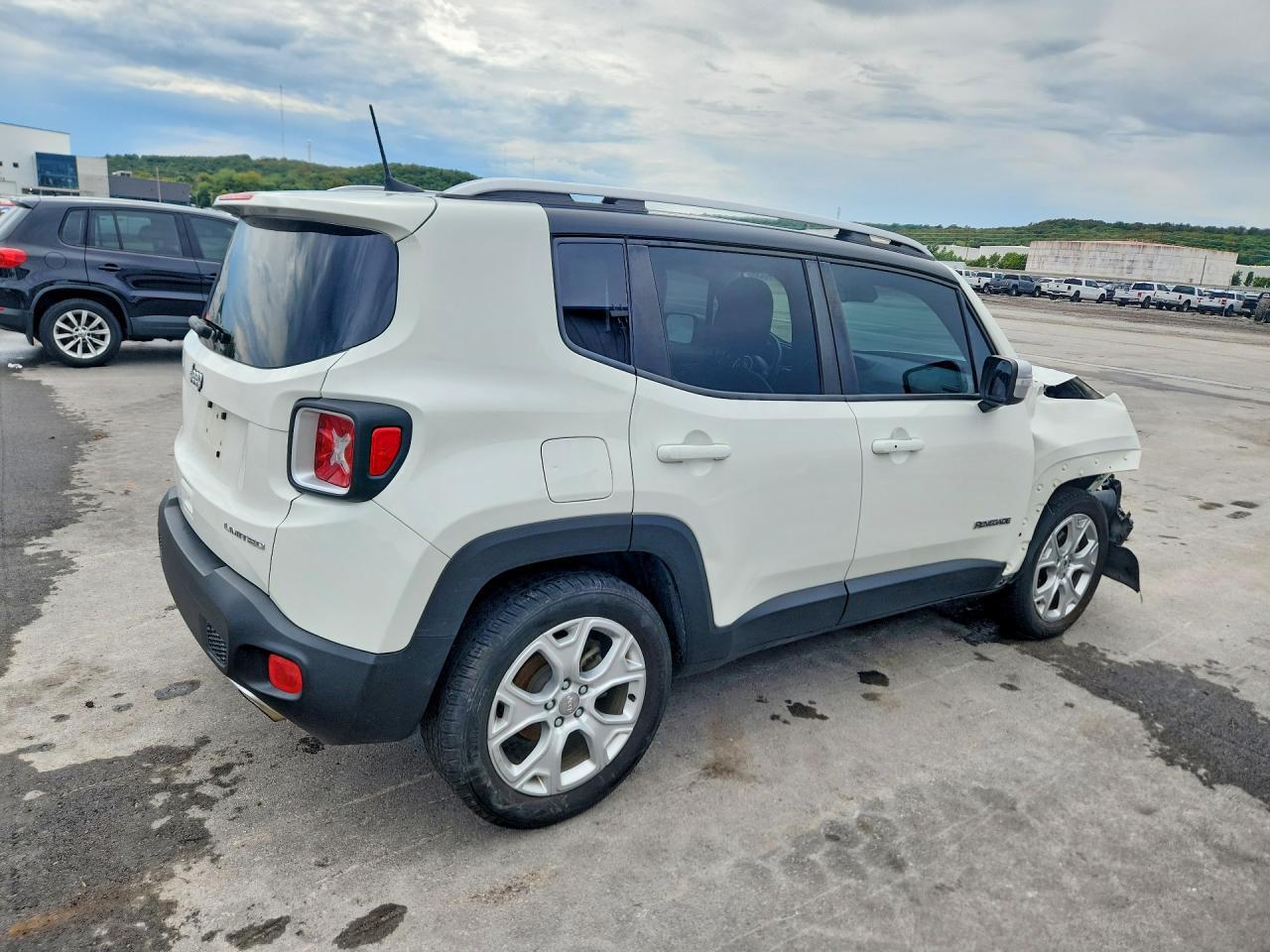 2018 JEEP RENEGADE LIMITED — Фото 3 из 13
