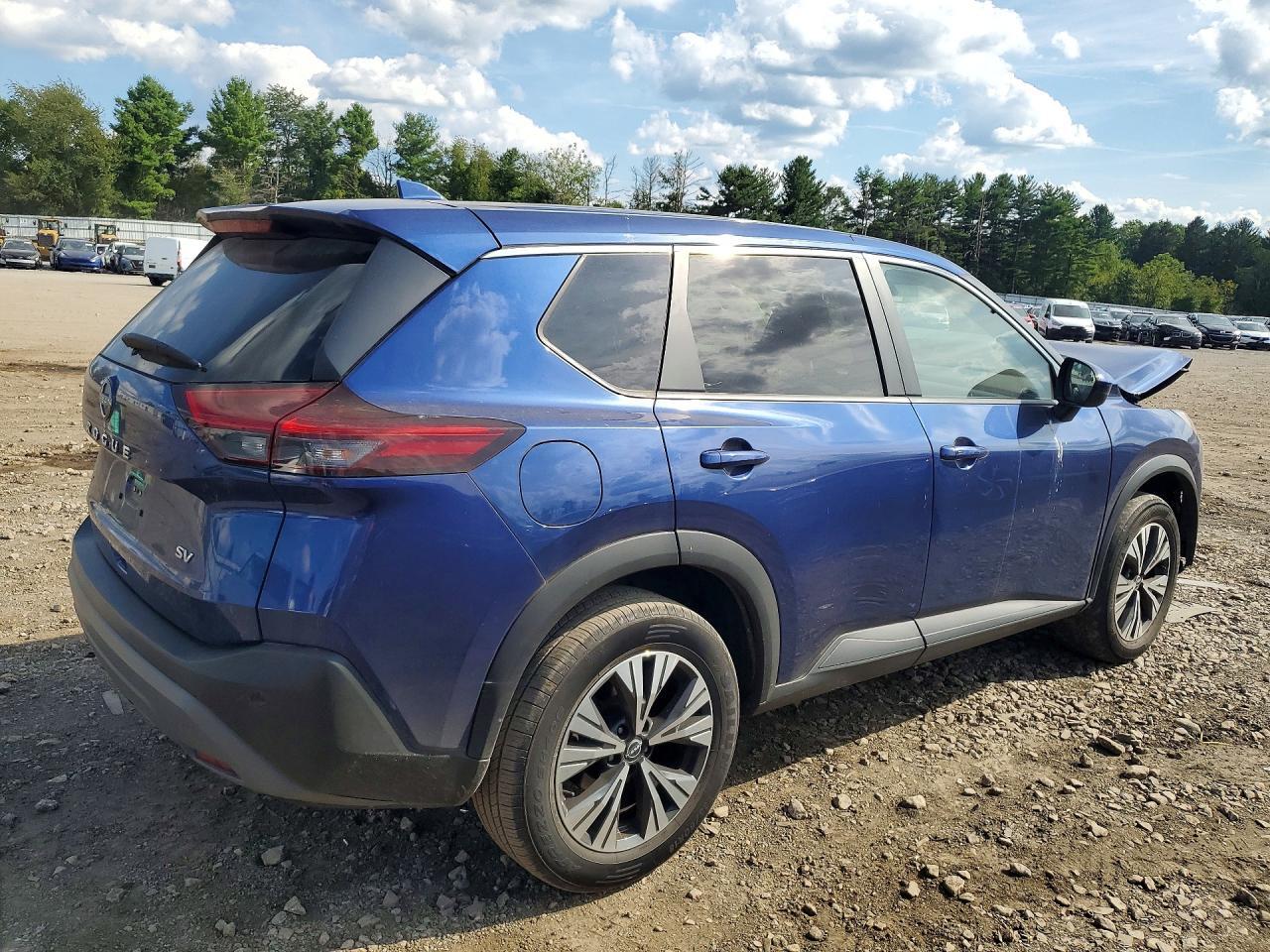 2023 NISSAN ROGUE SV — Фото 3 из 12
