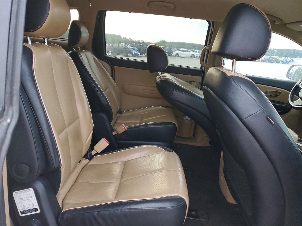 2017 KIA SEDONA LX — Фото 11 из 13