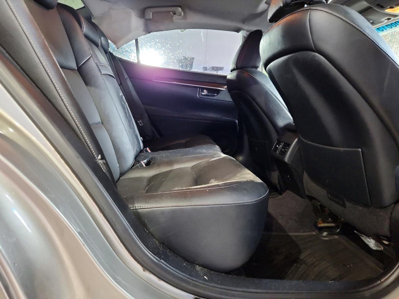 2015 LEXUS ES 350 — Фото 10 из 12