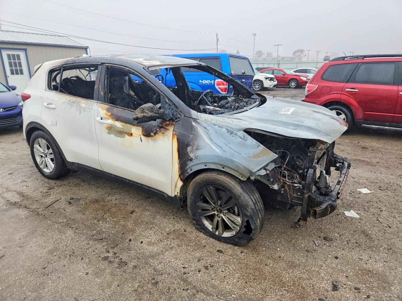 KNDPM3AC6J7402529 2018 KIA SPORTAGE photo no. 4