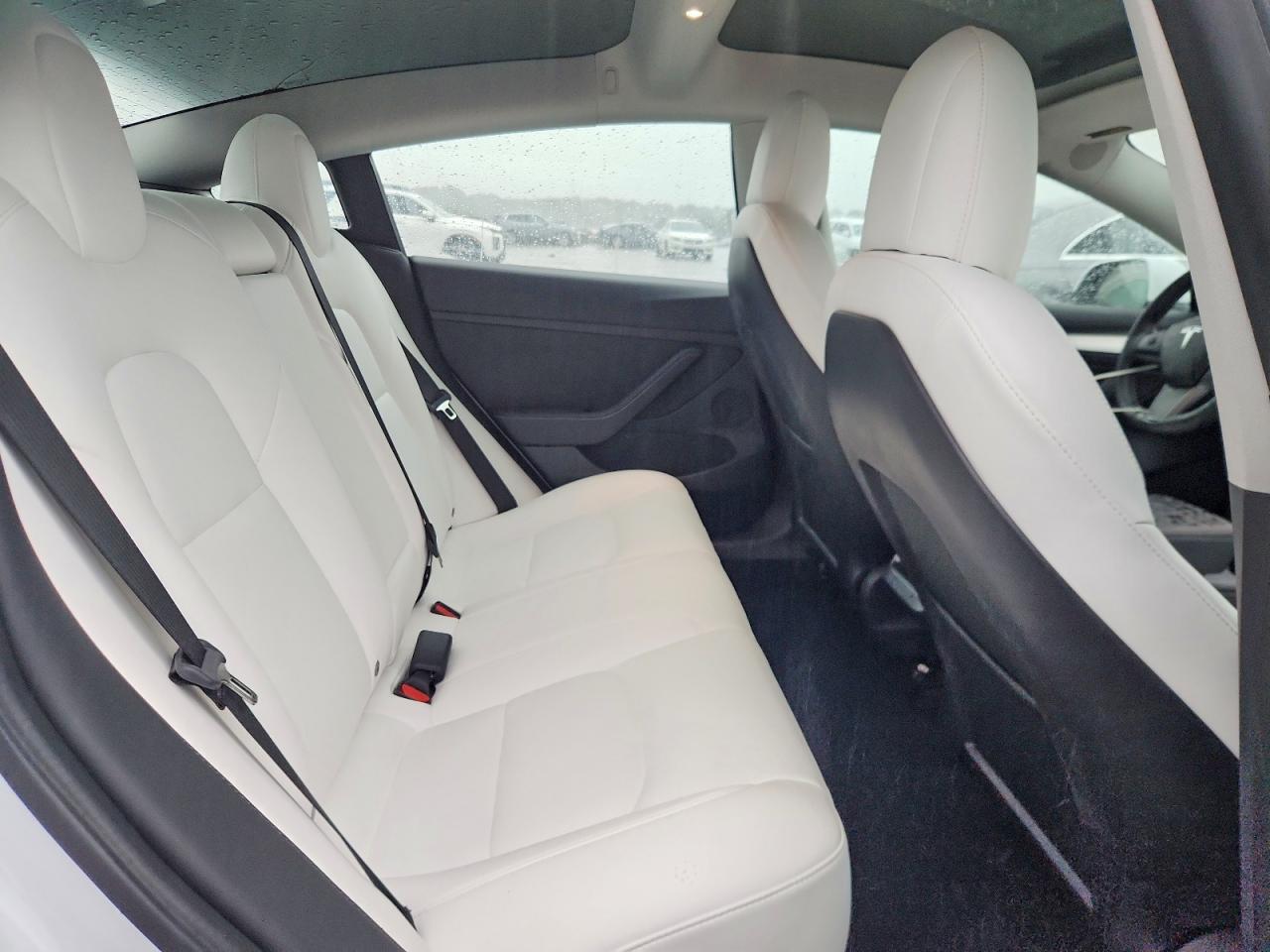 5YJ3E1EB2NF167029 2022 TESLA MODEL 3 photo no. 10