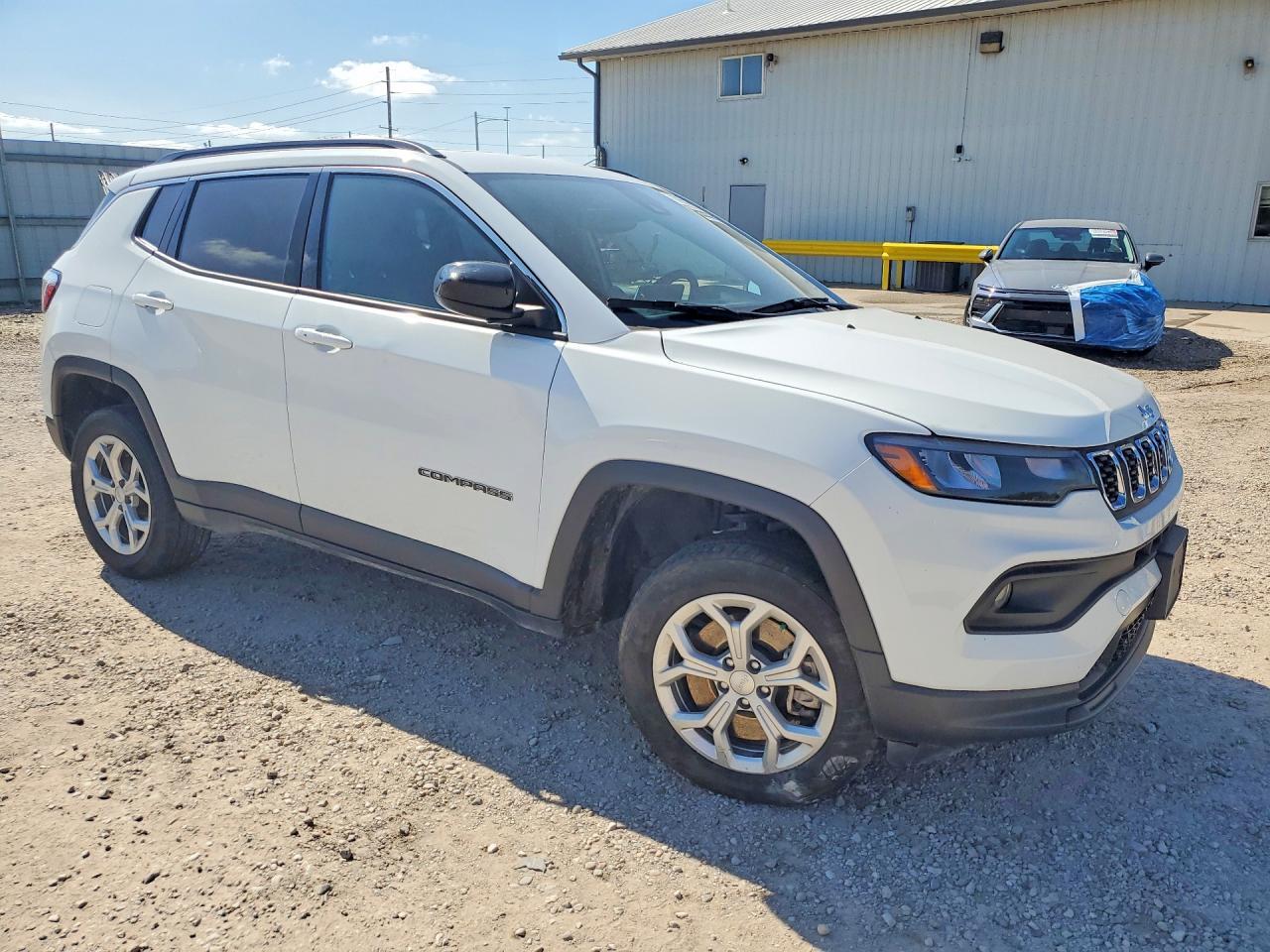 3C4NJDBNXRT118107 2024 JEEP COMPASS photo no. 4