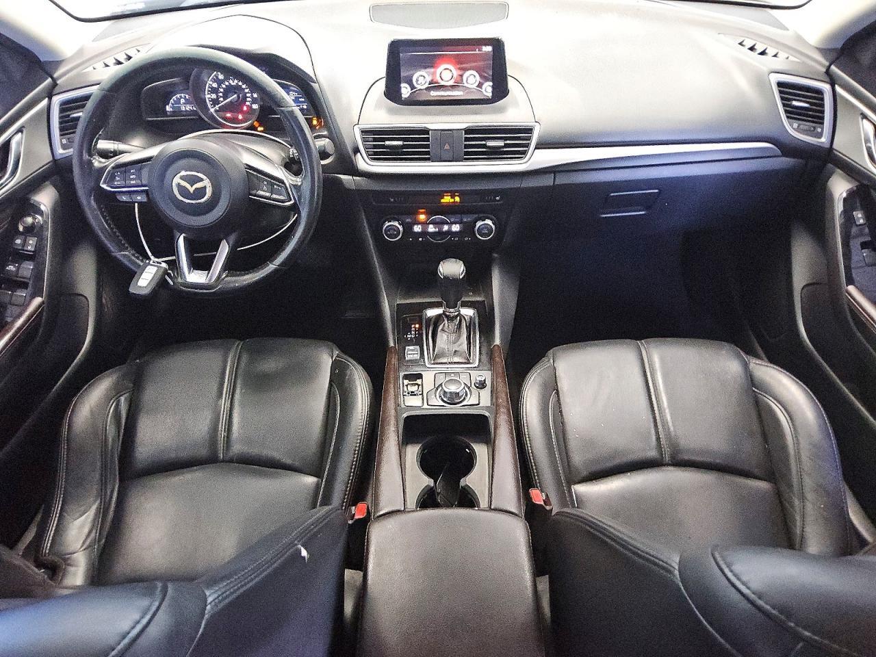 3MZBN1L36JM210541 2018 MAZDA 3 photo no. 8