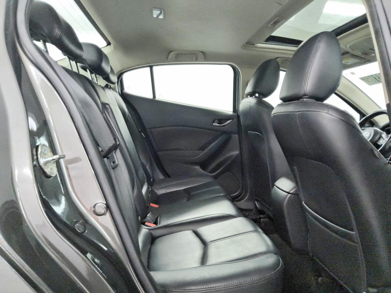 3MZBN1V35JM210432 2018 MAZDA 3 photo no. 10