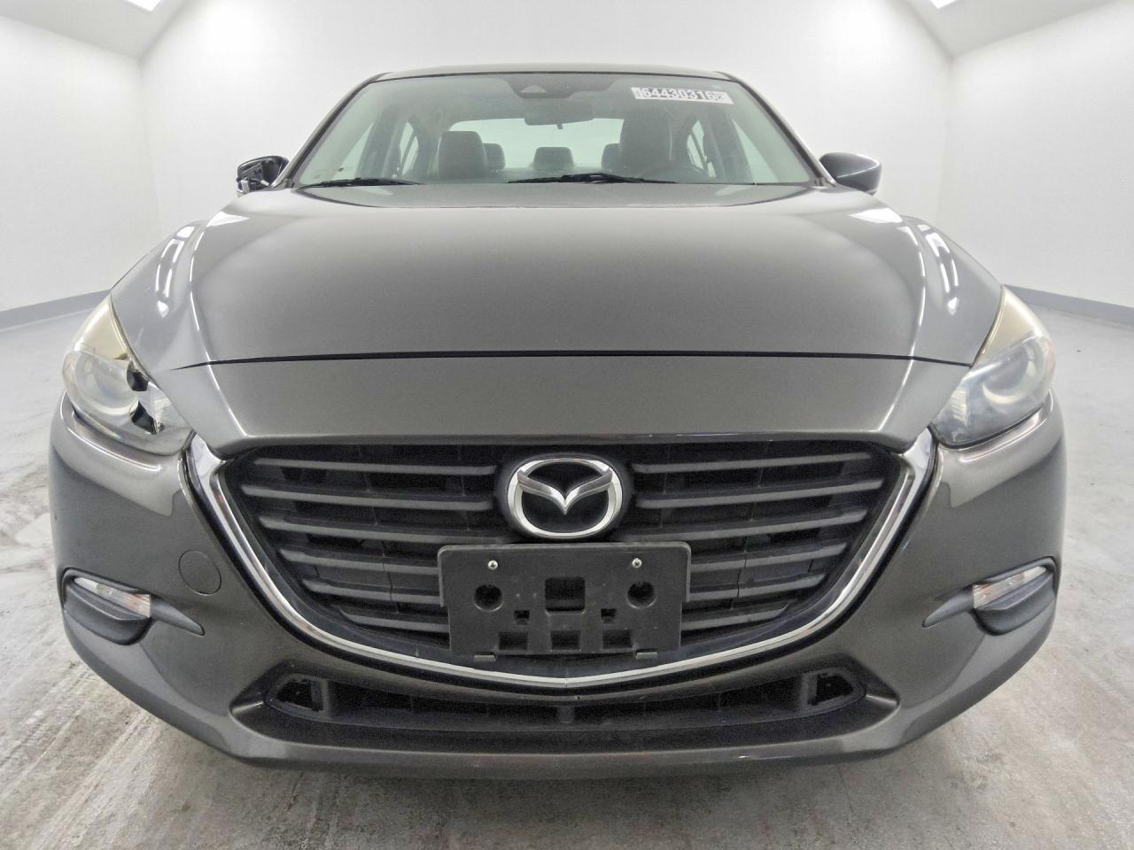 3MZBN1V35JM210432 2018 MAZDA 3 photo no. 5