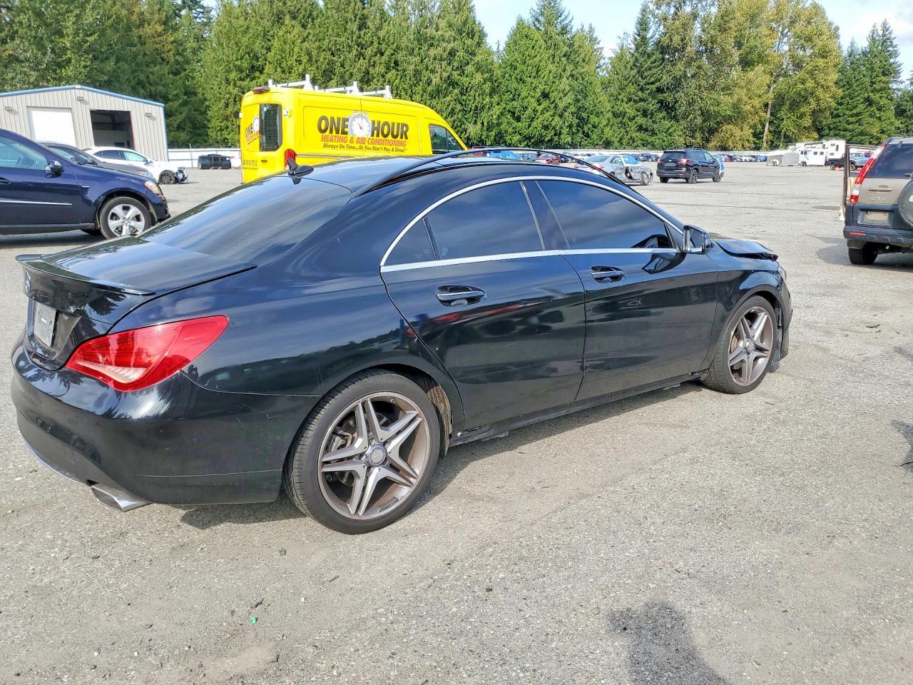WDDSJ4EB3FN249563 2015 MERCEDES-BENZ CLA photo no. 3