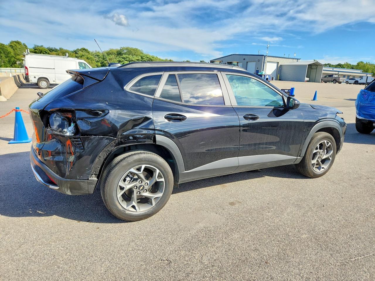 KL77LHEP8TC114709 2026 CHEVROLET TRAX photo no. 3