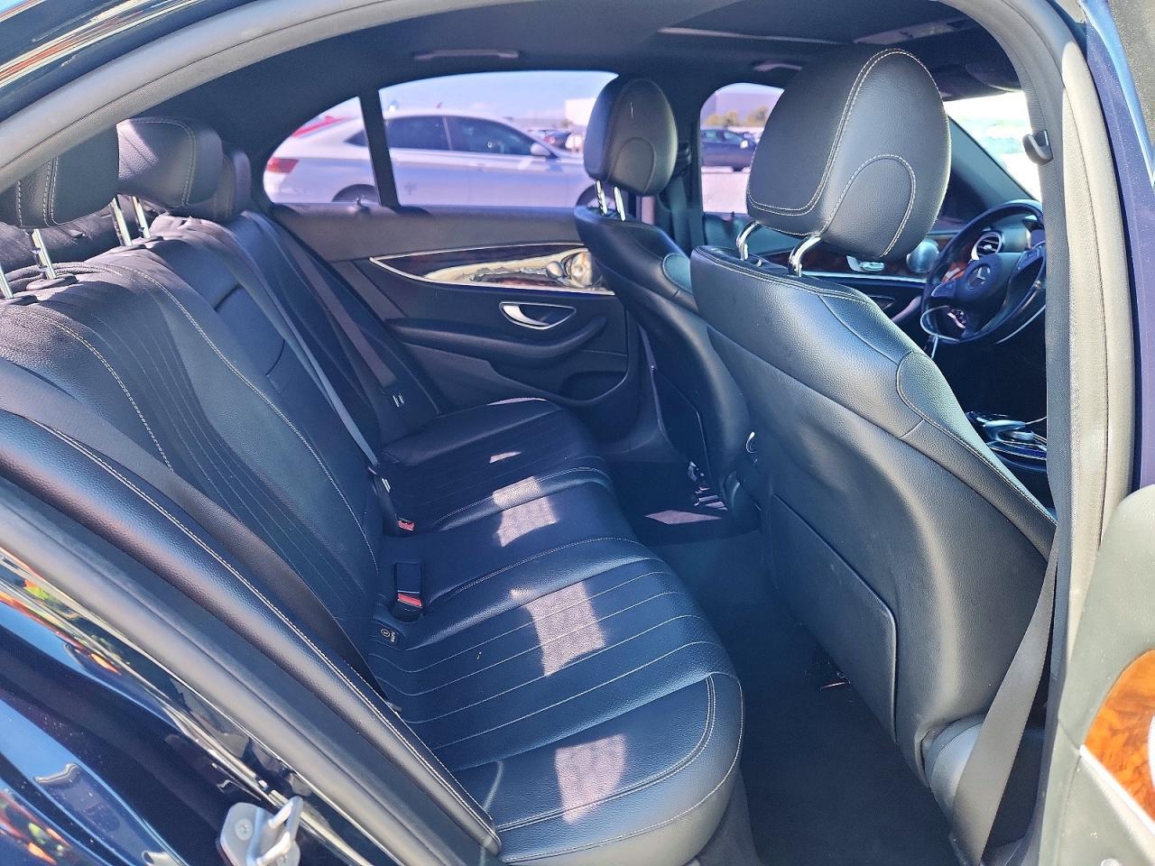 2017 MERCEDES-BENZ E 300 4MATIC — Фото 10 из 12