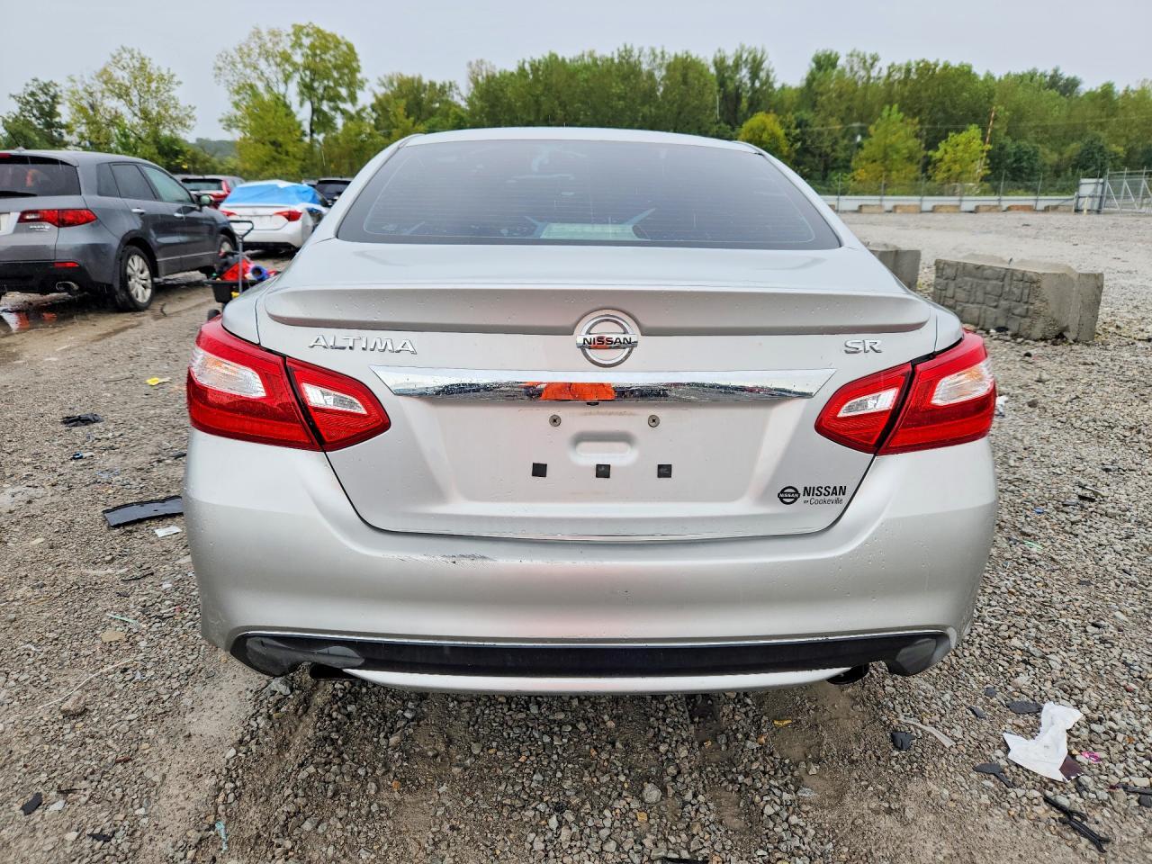 2016 NISSAN ALTIMA 2.5 SR — Фото 6 из 12