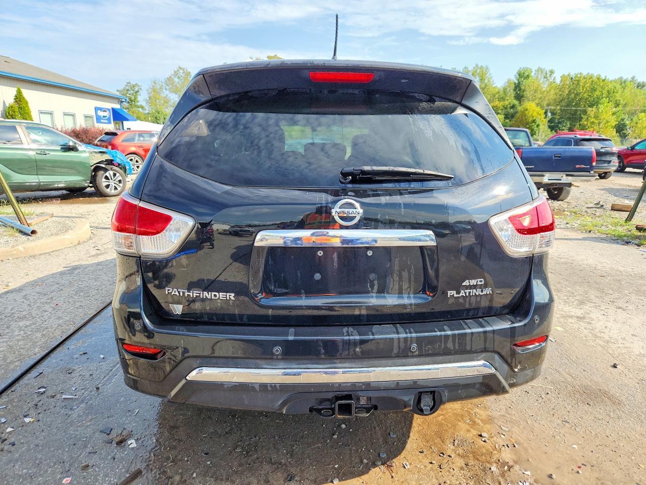 2016 NISSAN PATHFINDER PLATINUM — Фото 6 из 13