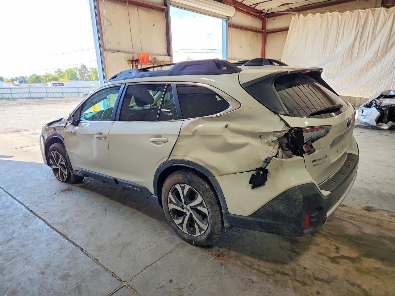 2020 SUBARU OUTBACK LIMITED — Фото 2 из 13