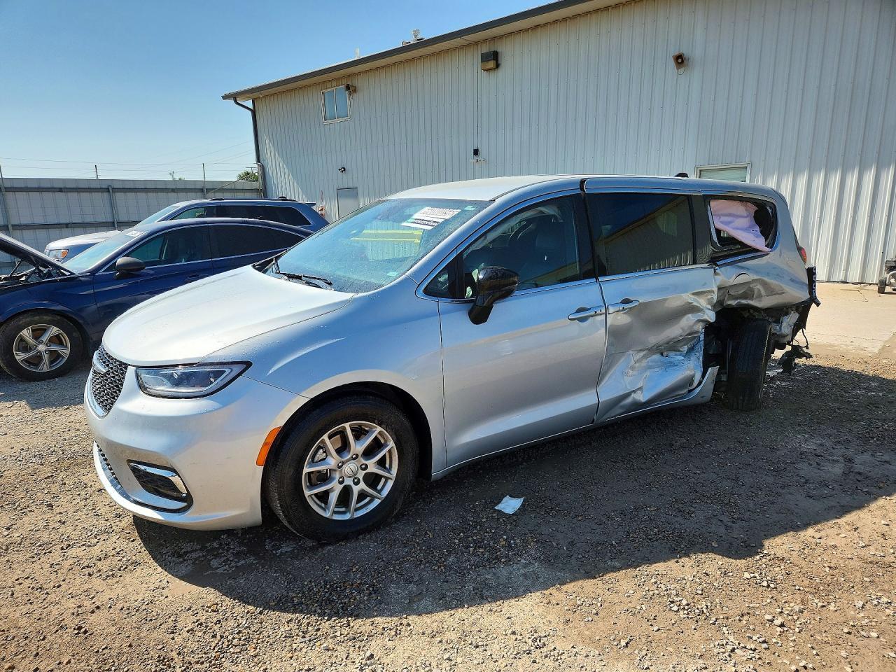2026 CHRYSLER PACIFICA 2C4RC1BG5TR239925