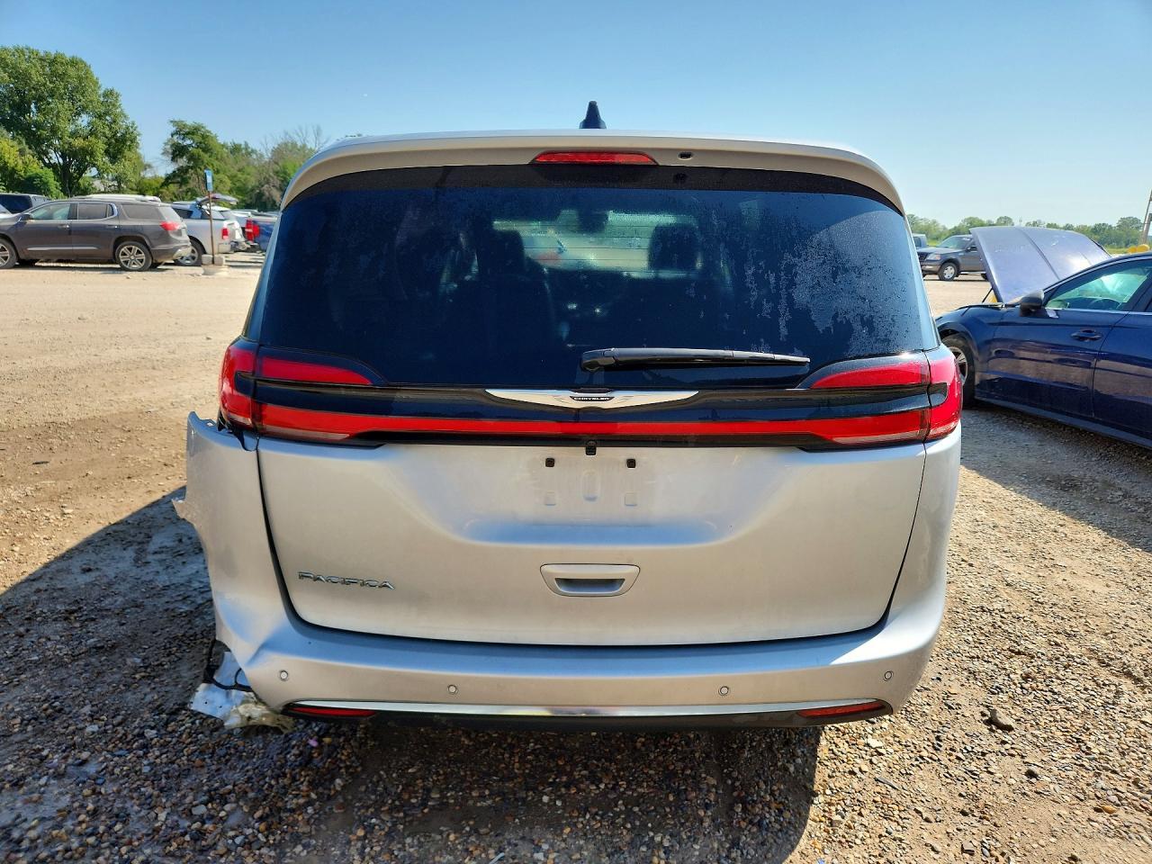 2C4RC1BG5TR239925 2026 CHRYSLER PACIFICA photo no. 6