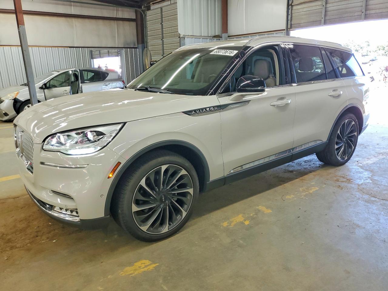2024 LINCOLN AVIATOR 5LM5J7XC4RGL00391