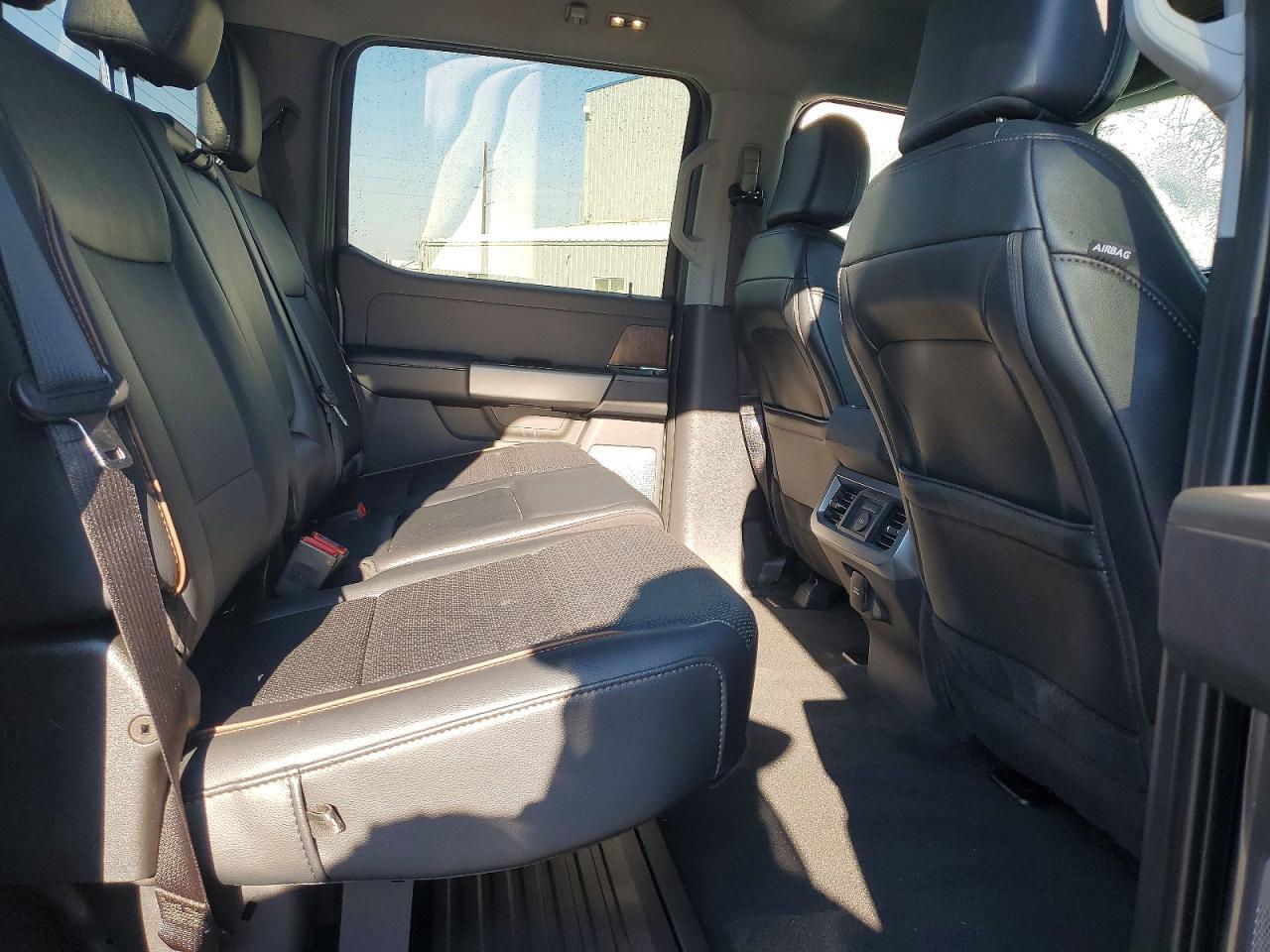 2026 FORD F250 SUPER DUTY — Фото 10 из 12