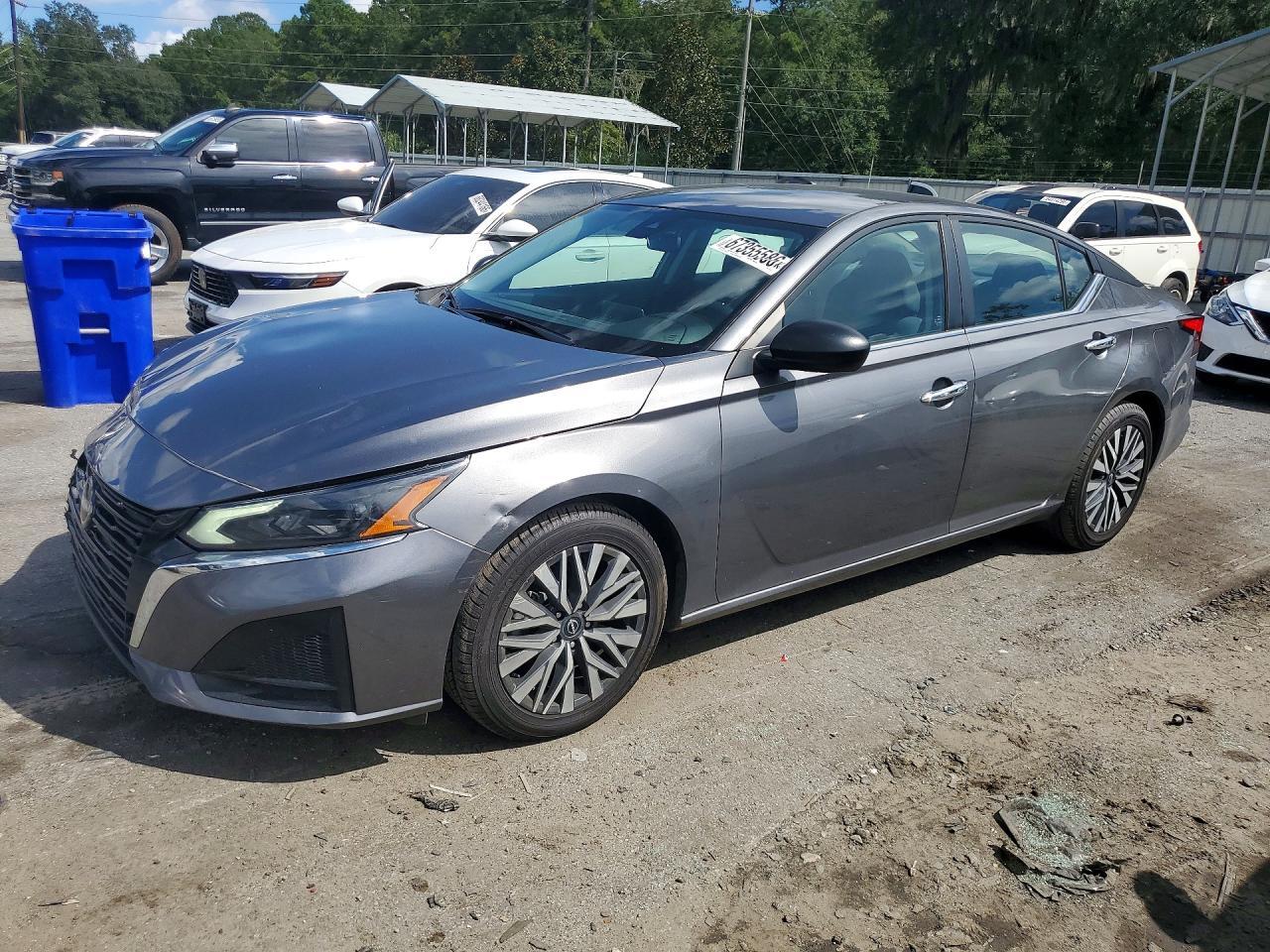 2024 NISSAN ALTIMA SV