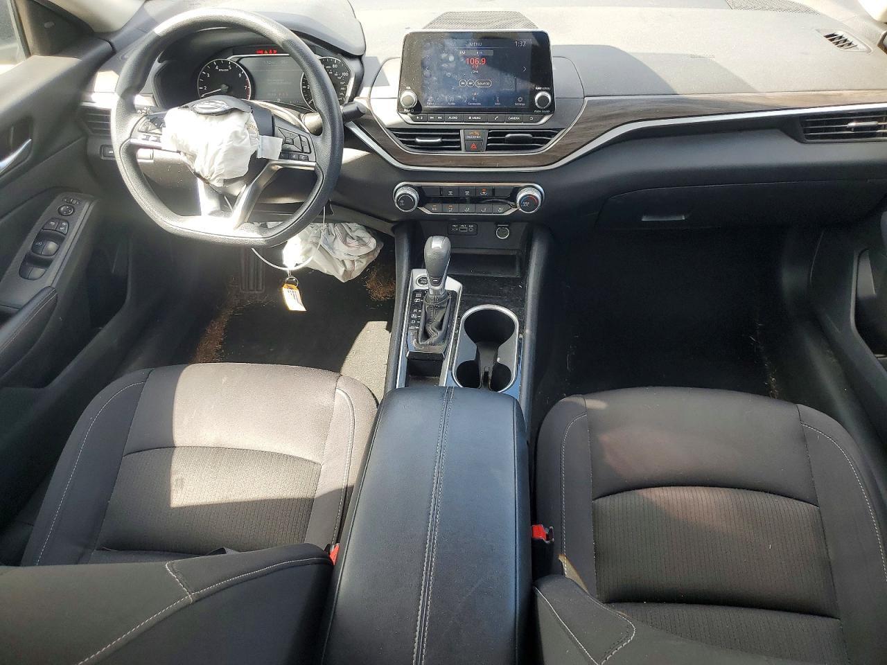 2024 NISSAN ALTIMA SV — Фото 8 из 12