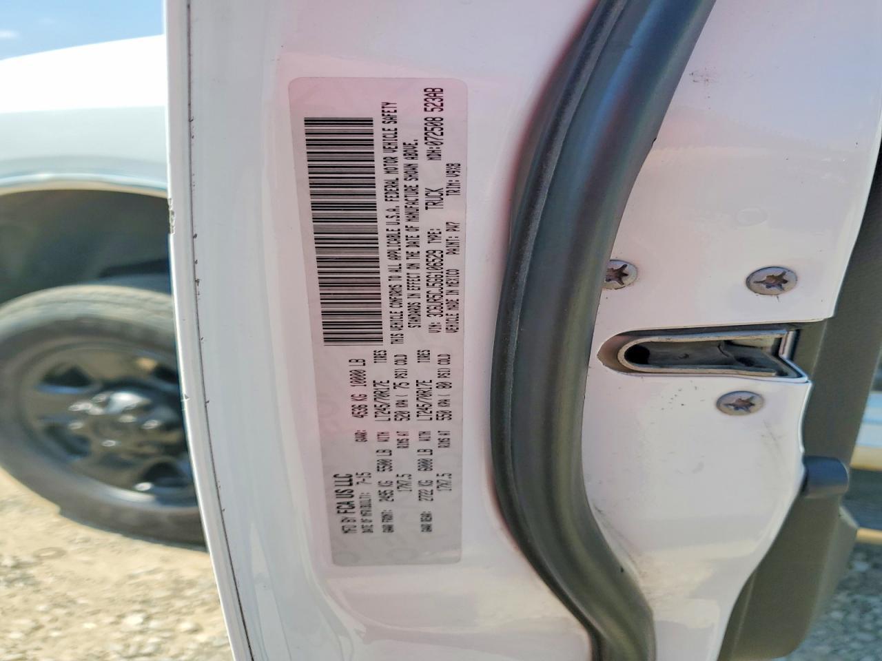 3C6UR5CJ5GG106529 2016 RAM 2500 photo no. 12