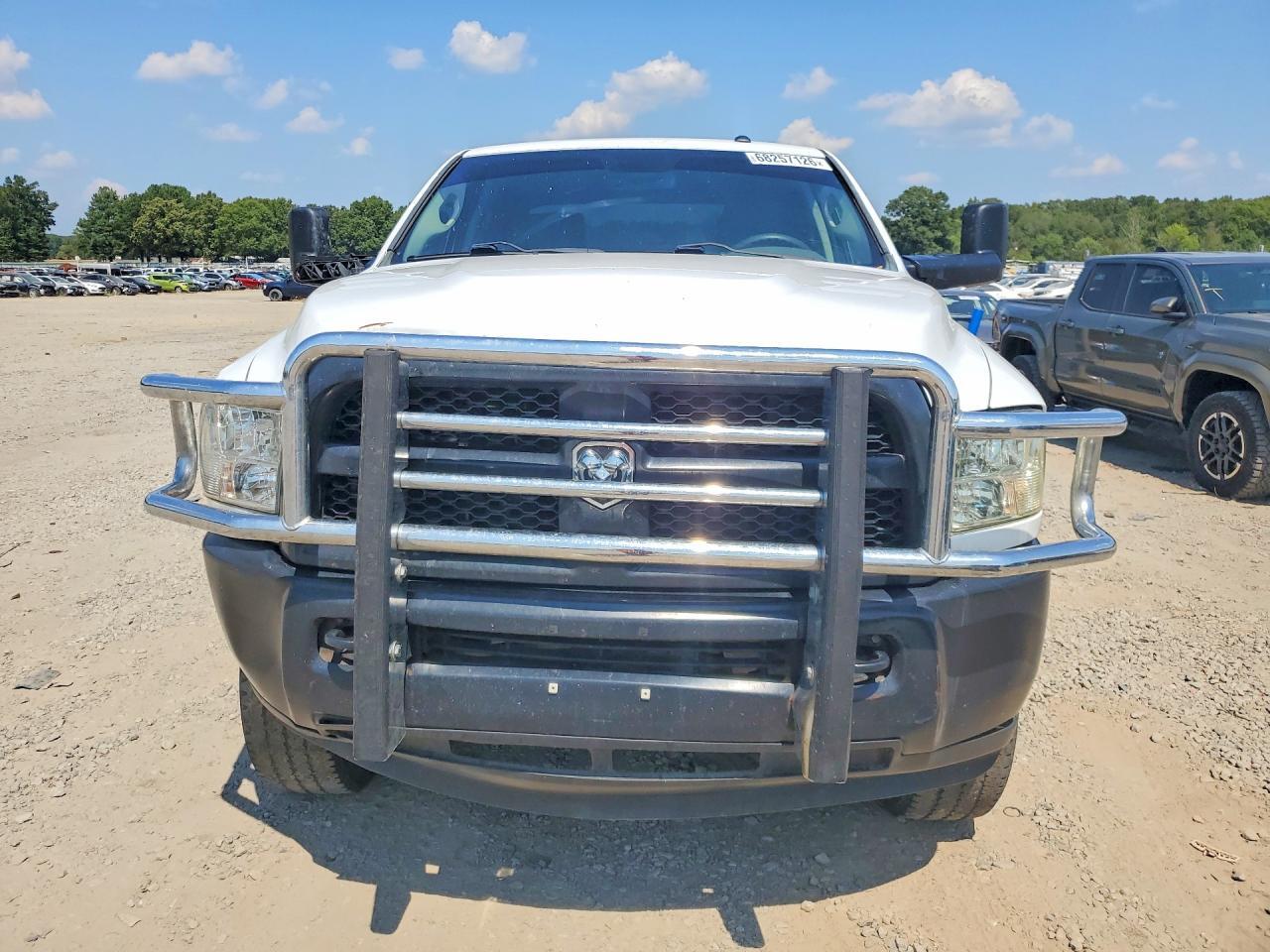 3C6UR5CJ5GG106529 2016 RAM 2500 photo no. 5